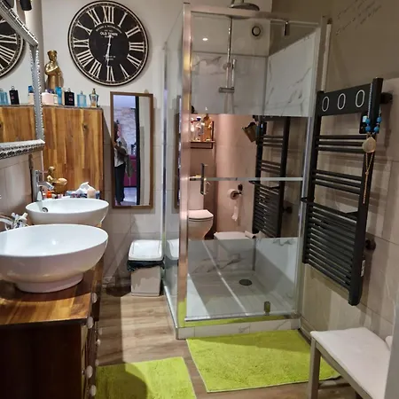 Maison * Сен-Сатурнен